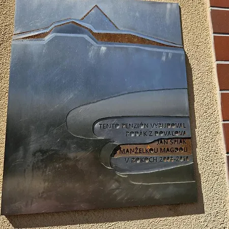 בית הארחה Pod Krivanom Liptovský Hrádok